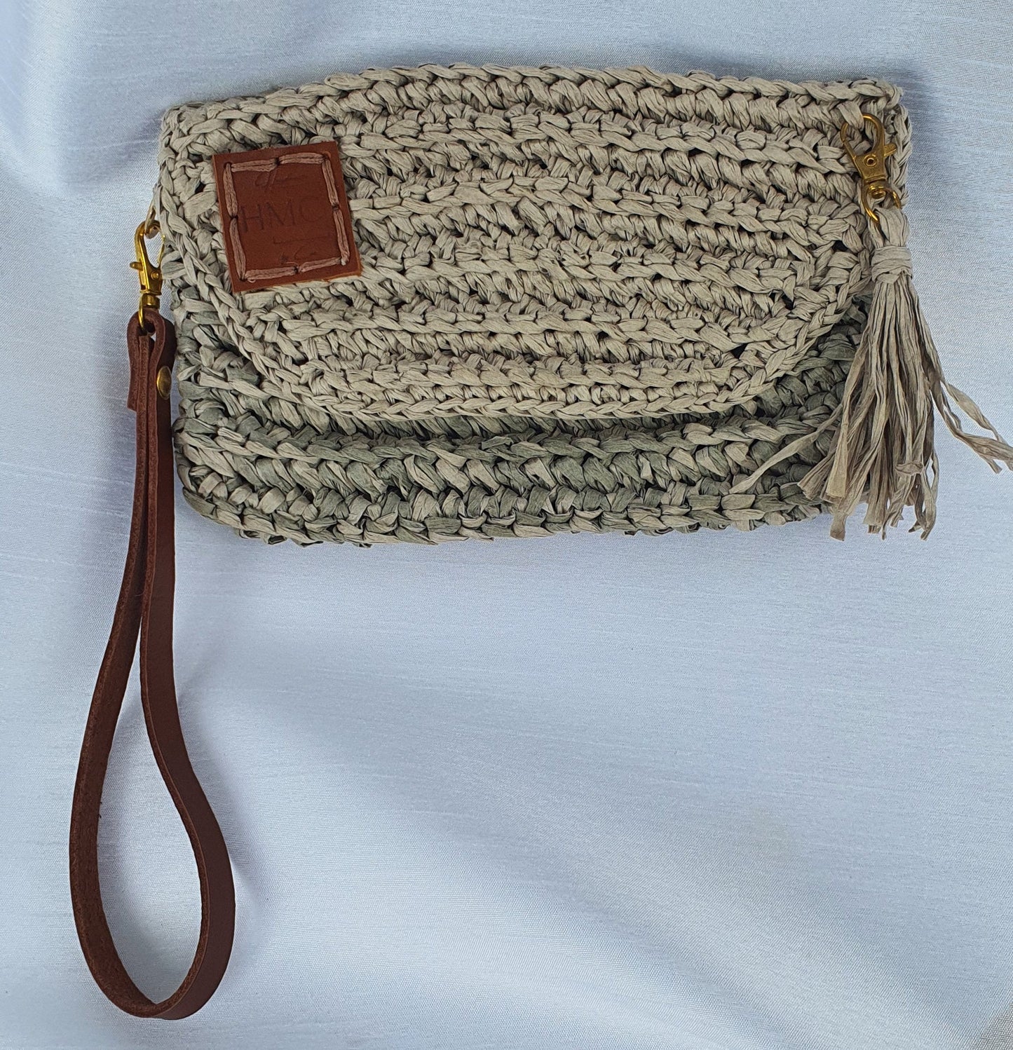 The Raffia Clutch