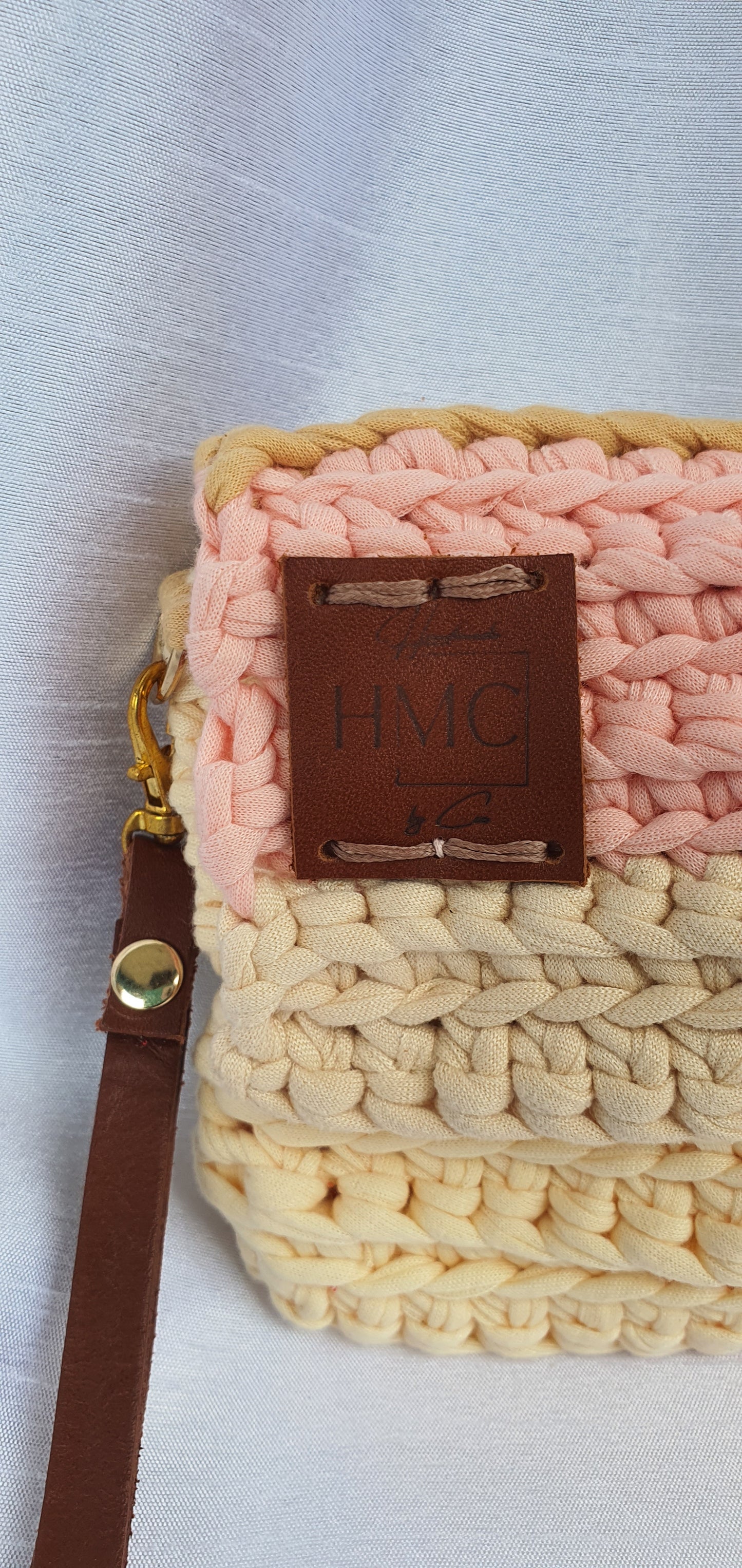 Crochet flap clutch